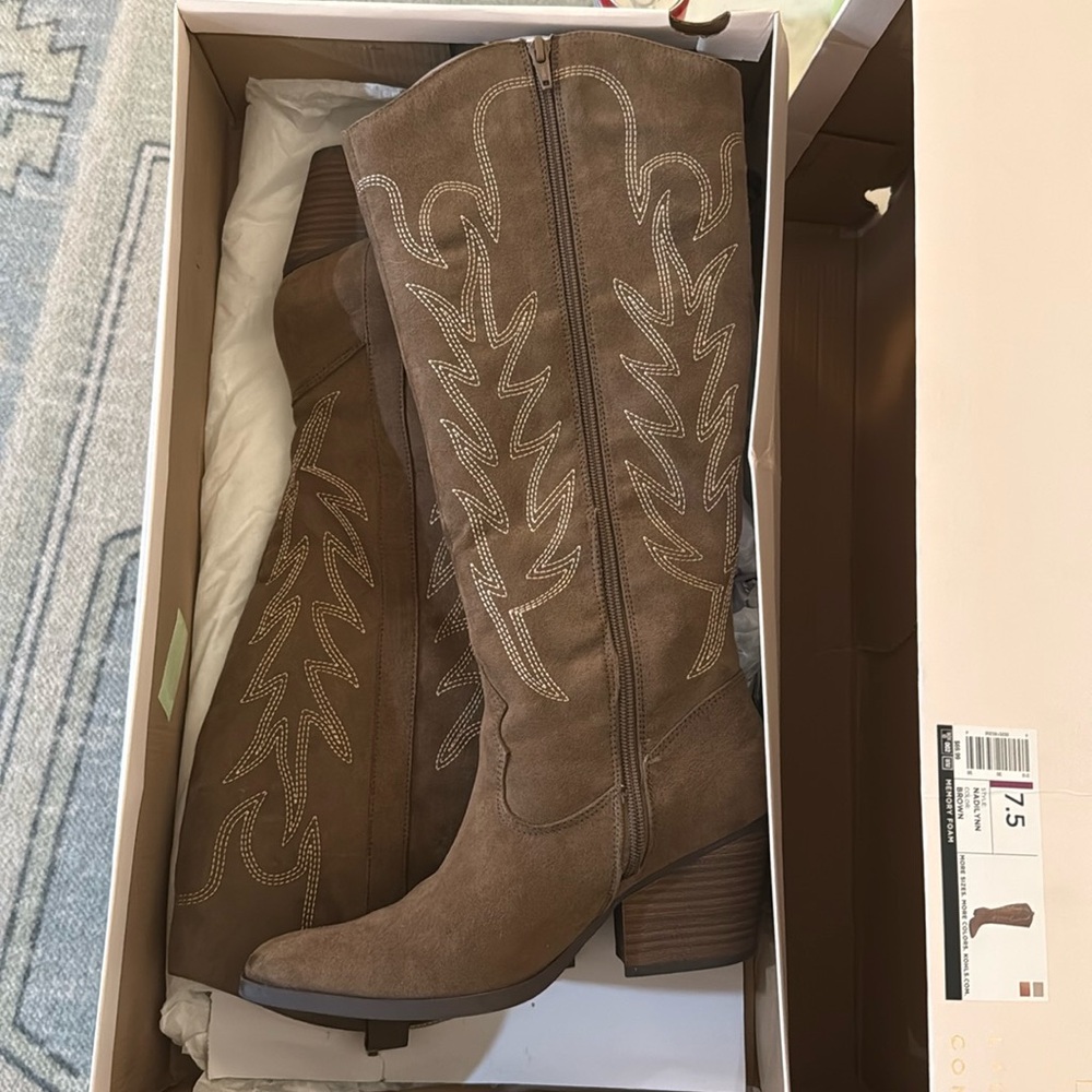 Lauren Conrad Nadilynn Brown boot 7.5